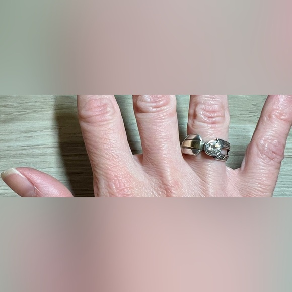 Vintage Designer Signed (JJ) AG 950 Sterling Silver & Gold Clear Stone Band Ring - Picture 8 of 10